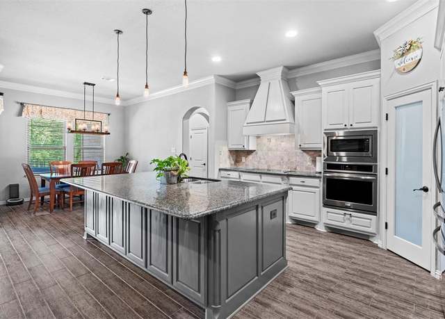Property at 726 County Road 3355, Paradise, TX 76073, 4 beds, 2.5 baths