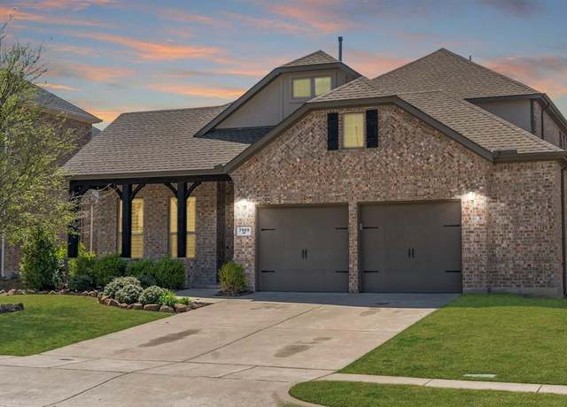 Property at 7909 Fossil Creek Trl, Mckinney, TX 75071, 3 beds, 3 baths