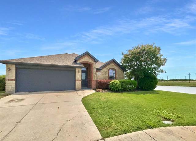 Property at 2901 Lakewood Ln, Royse City, TX 75189, 4 beds, 2 baths