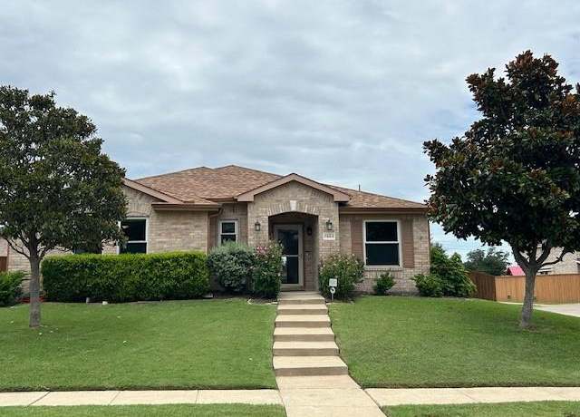 Property at 7863 Emilie Ln, Frisco, TX 75035, 3 beds, 2 baths