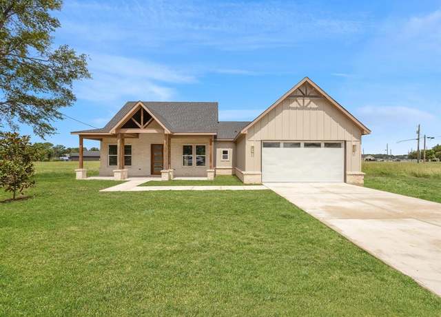 Property at 207 Anchor Ranch Rd, Trinidad, TX 75163, 3 beds, 2.5 baths