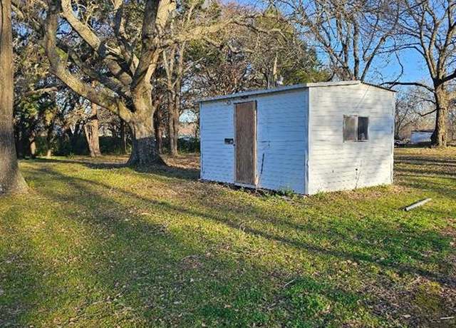 Property at 109 Dune Ln, Mabank, TX 75156