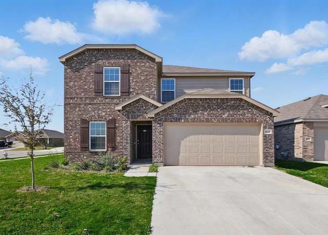 Property at 1020 Valerian Dr, Haslet, TX 76052, 4 beds, 3 baths