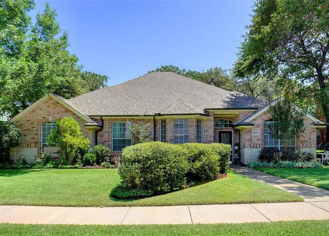 Property at 1660 Spinnaker Ln, Azle, TX 76020, 4 beds, 2.5 baths