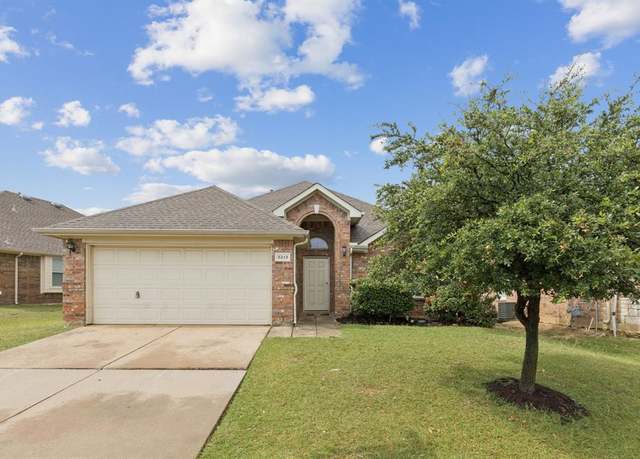 Property at 3213 Chesington Dr, Fort Worth, TX 76137, 3 beds, 2 baths