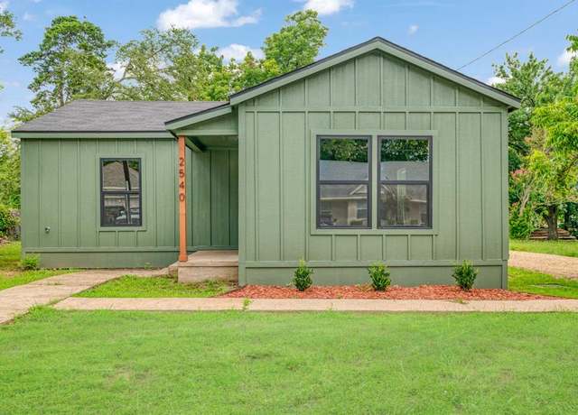 Property at 2540 E Price St, Paris, TX 75460, 3 beds, 2 baths