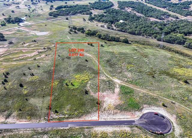 Property at 495 Rolling Hills Blvd, Alvord, TX 76225
