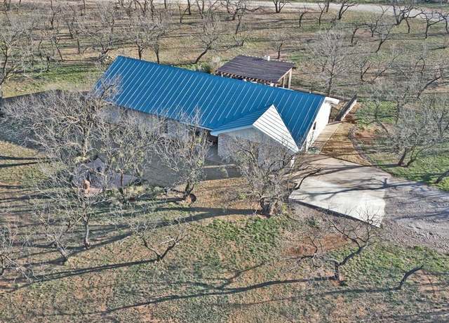 Property at 1745 Iberis Rd, Abilene, TX 79606, 3 beds, 2.5 baths