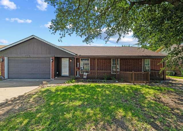 Property at 6219 Hott Springs Dr, Arlington, TX 76001, 3 beds, 2 baths