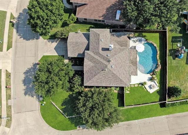 Property at 2400 New Glen Dr, Mckinney, TX 75072, 4 beds, 2.5 baths