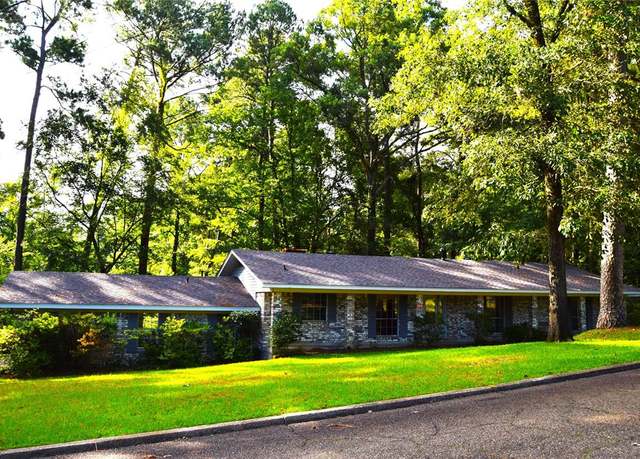 Property at 1208 Gloria St, Minden, LA 71055, 4 beds, 2.5 baths
