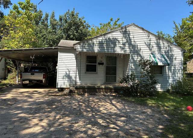 Property at 2640 Meadow Ave, Shreveport, LA 71108, 3 beds, 2 baths