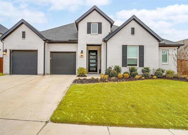 Property at 2141 Longspur Dr, Fort Worth, TX 76008, 4 beds, 3 baths