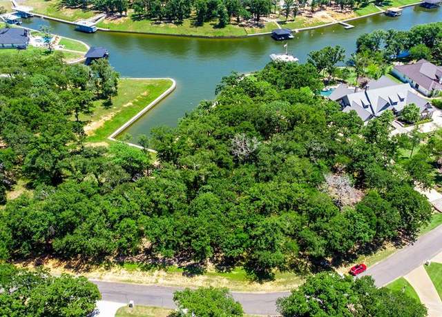 Property at 164 Saint Andrews Dr, Mabank, TX 75156