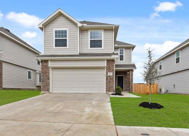 Property at 1164 Wingjet Way, Fort Worth, TX 76131, 4 beds, 2.5 baths