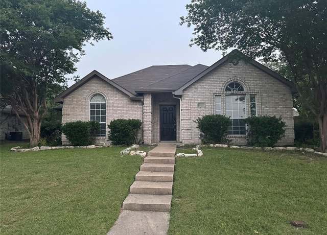 Property at 2977 Firewheel Dr, Rockwall, TX 75032, 3 beds, 2 baths