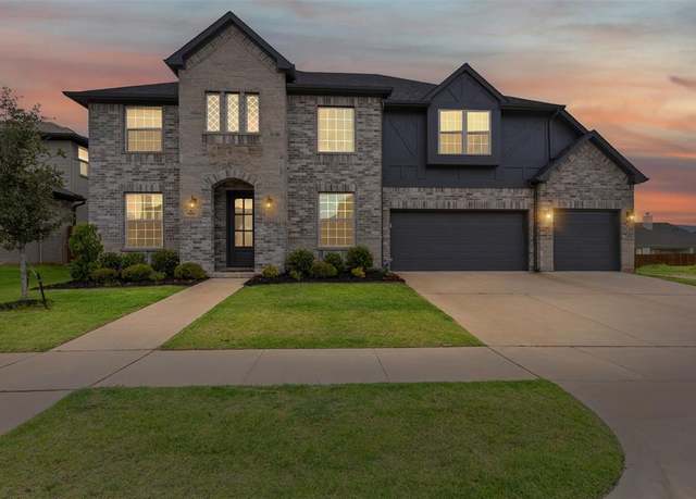 Property at 400 E Paddock, Willow Park, TX 76087, 4 beds, 3.5 baths