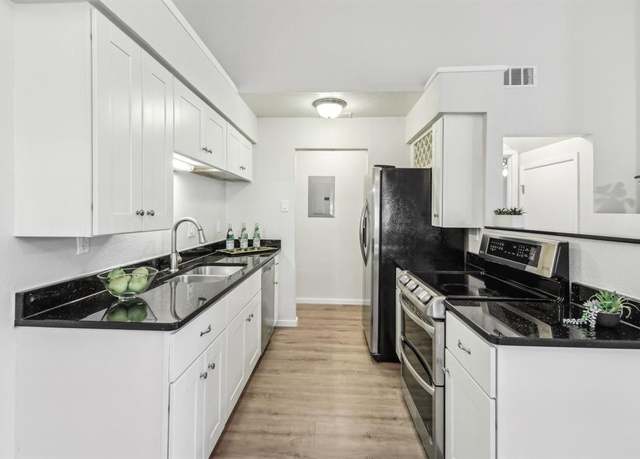 Property at 2240 Tarpley Rd #451, Carrollton, TX 75006, 2 beds, 2 baths