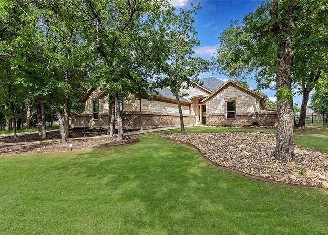 Property at 117 Birdie Dr, Lipan, TX 76462, 3 beds, 2 baths