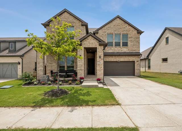 Property at 2811 Trinity Ridge St, Mansfield, TX 76063, 5 beds, 3 baths