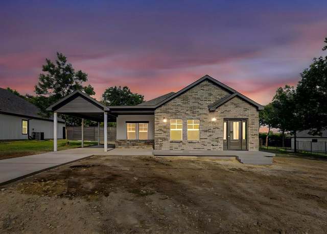 Property at 6728 Manitoba Ave, Dallas, TX 75241, 4 beds, 3 baths