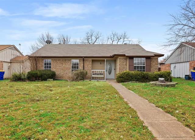 Property at 707 Shadybrook Ln, Seagoville, TX 75159, 3 beds, 2 baths