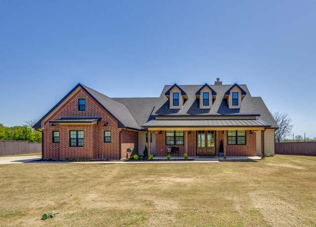 Property at 354 Pear Tree Ln, Collinsville, TX 76233, 4 beds, 3 baths