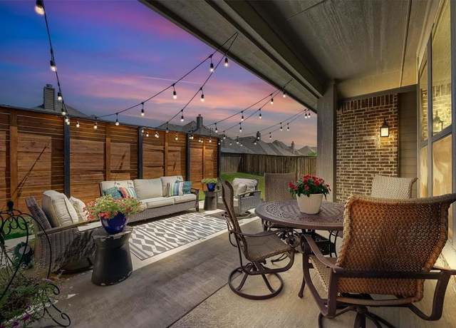 Property at 3658 Rosewood Dr, Denison, TX 75020, 4 beds, 3.5 baths