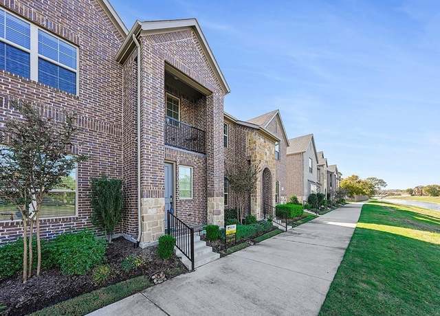 Property at 665 Trail Side Dr, Lewisville, TX 75067, 2 beds, 2.5 baths