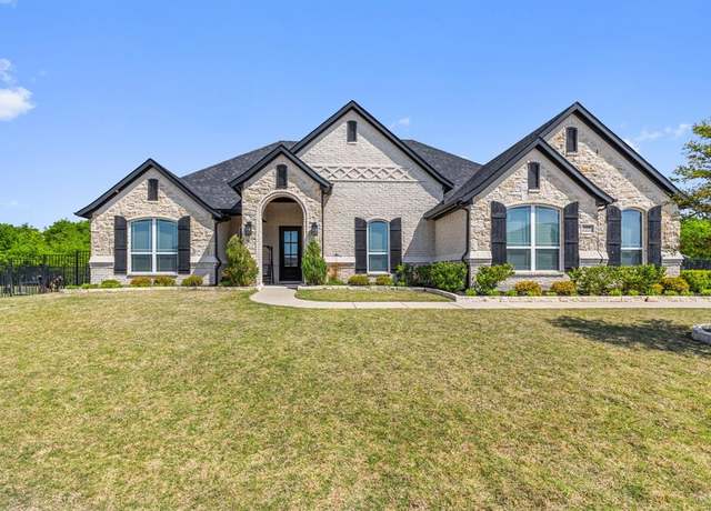 Property at 1008 Rennard St, Caddo Mills, TX 75135, 4 beds, 4.5 baths