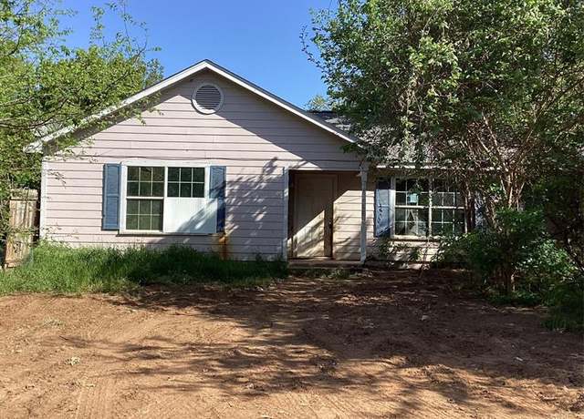 Property at 249 Ledbetter Ln, Denison, TX 75021, 3 beds, 2 baths