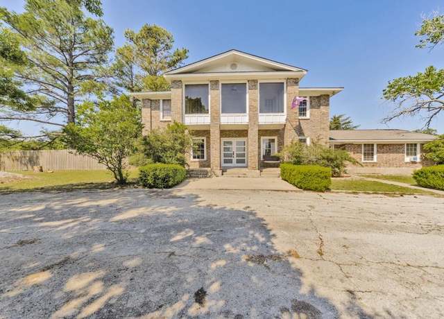 Property at 224 County Road 1301, Bridgeport, TX 76426, 4 beds, 3 baths