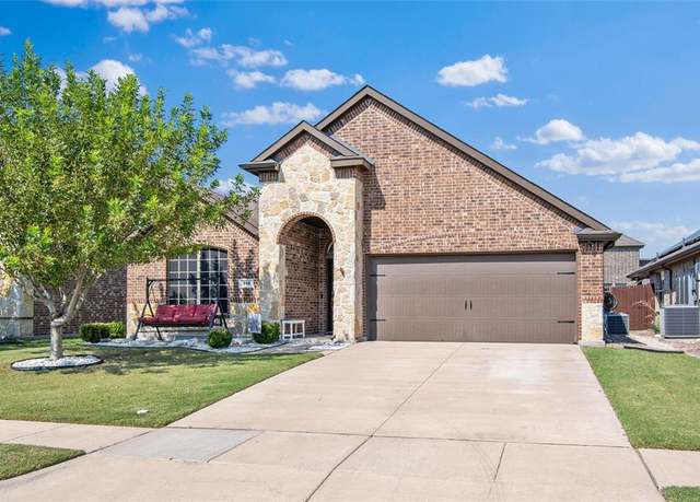 Property at 219 Garden Grove Dr, Waxahachie, TX 75165, 4 beds, 2 baths