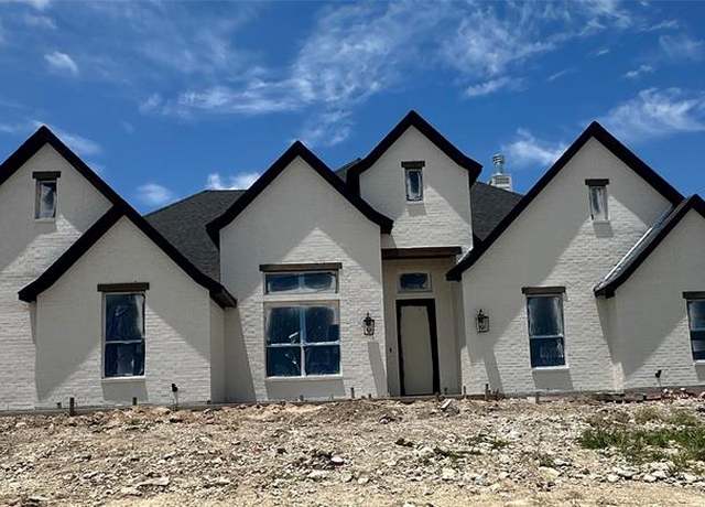 Property at 108 Blackstar Ln, Decatur, TX 76234, 4 beds, 2 baths