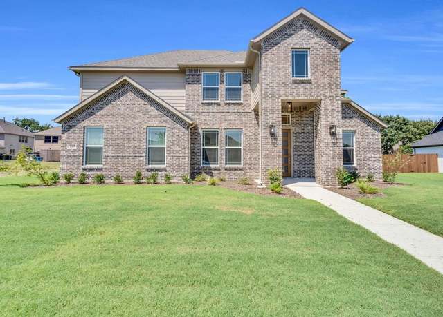 Property at 1909 Comanche Dr, Desoto, TX 75115, 4 beds, 3 baths