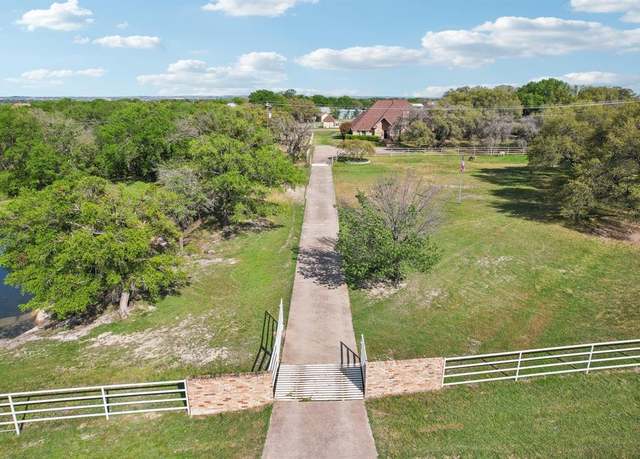 Property at 3415 W FM 5 Rd, Aledo, TX 76008, 4 beds, 3.5 baths