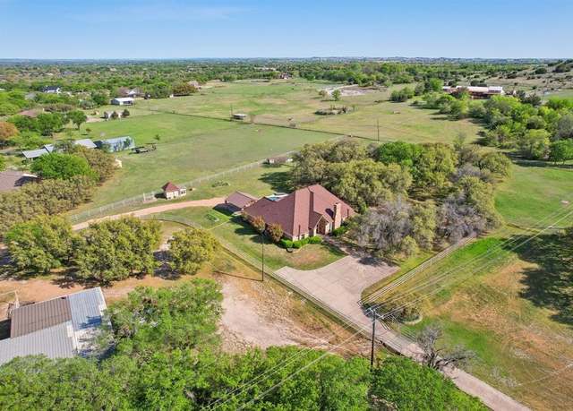 Property at 3415 W FM 5 Rd, Aledo, TX 76008, 4 beds, 3.5 baths