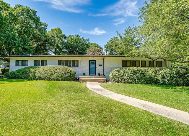 Property at 4058 Glenavon Ct, Fort Worth, TX 76109, 4 beds, 3 baths