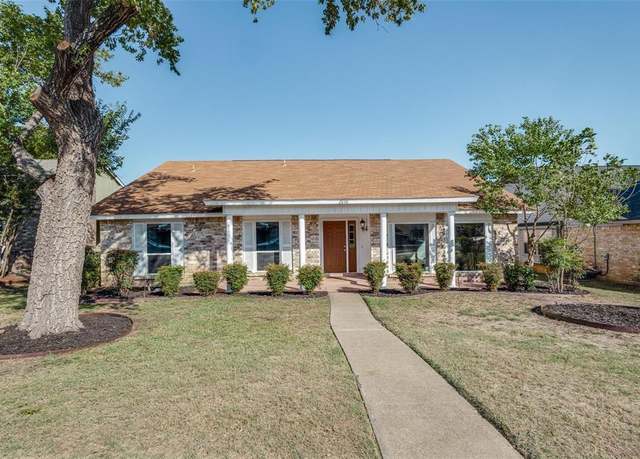Property at 2848 Oxford Ln, Flower Mound, TX 75028, 4 beds, 2 baths