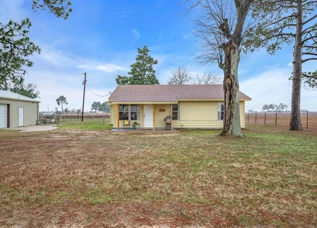 Property at 104 Vz County Road 2323, Canton, TX 75103, 3 beds, 2 baths