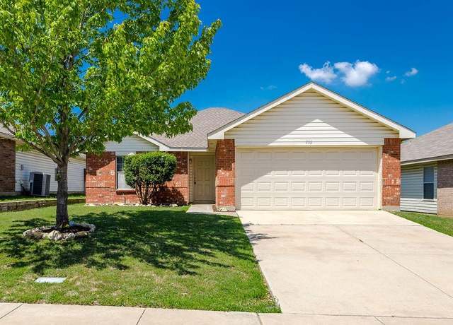 Property at 732 Poncho Ln, Fort Worth, TX 76052, 3 beds, 2 baths
