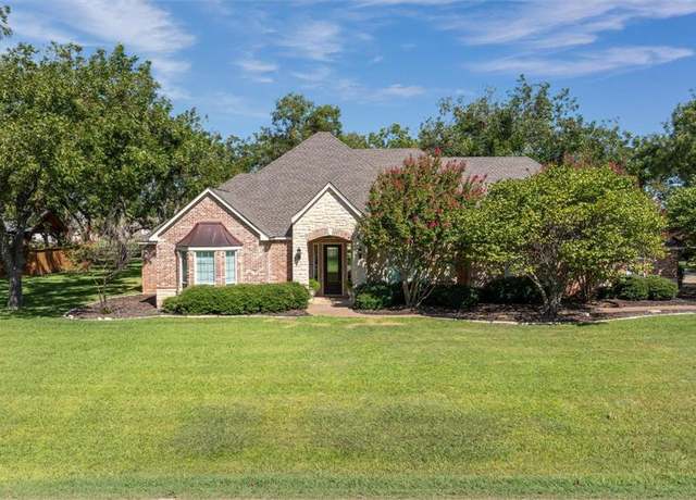 Property at 9308 Spyglass Ct, Granbury, TX 76049, 4 beds, 3.5 baths