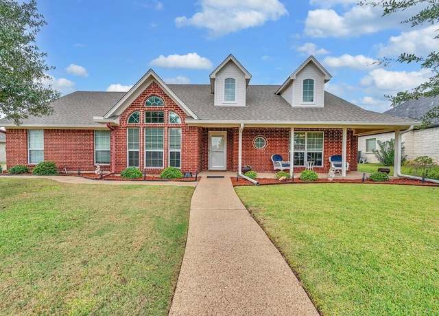Property at 1409 Laurel Park Dr, Robinson, TX 76706, 4 beds, 2 baths