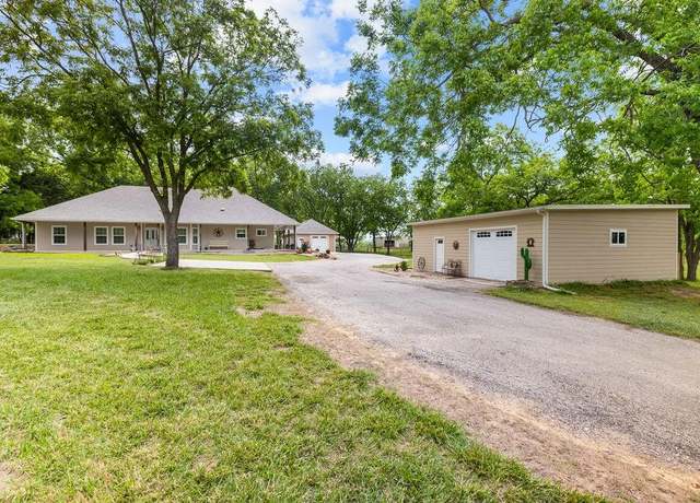 Property at 502 Smith Oak Rd, Sherman, TX 75090, 4 beds, 2 baths