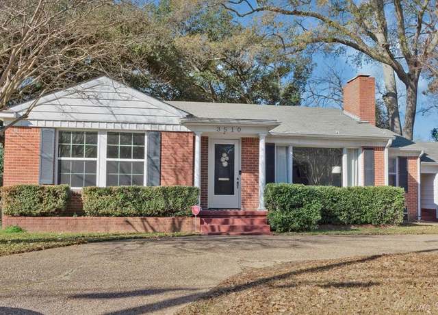 Property at 3510 Gilbert Dr, Shreveport, LA 71104, 3 beds, 2 baths