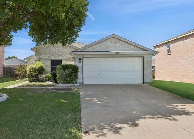 Property at 2464 Silverado Trl, Grand Prairie, TX 75052, 4 beds, 2 baths