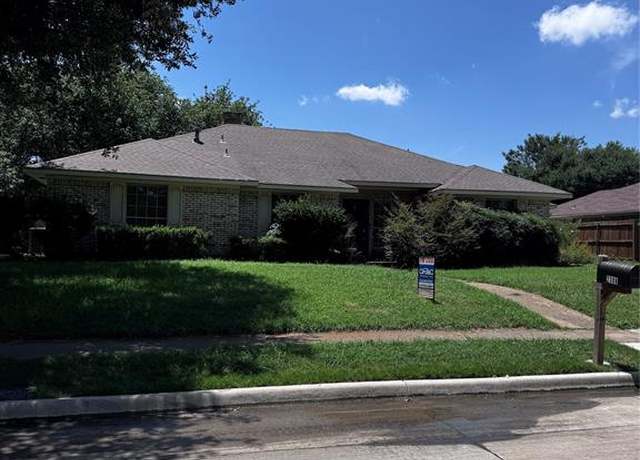 Property at 2308 Cliffside Dr, Plano, TX 75023, 4 beds, 3 baths