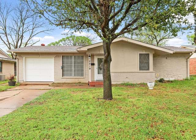 Property at 2819 Cary Dr, Mesquite, TX 75150, 4 beds, 2 baths