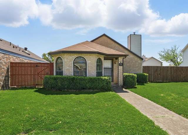 Property at 1346 Maplewood Dr, Lewisville, TX 75067, 2 beds, 2 baths