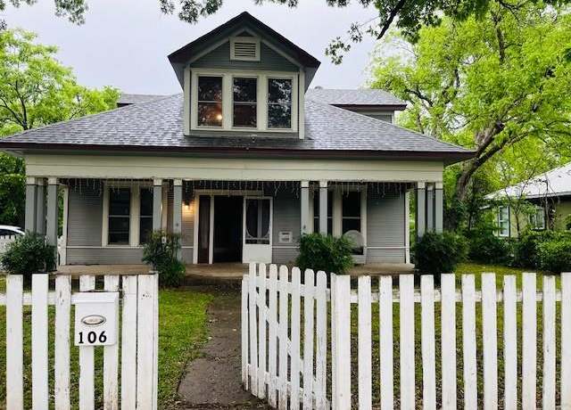 Property at 106 Lawrence Ave, Terrell, TX 75160, 4 beds, 3 baths